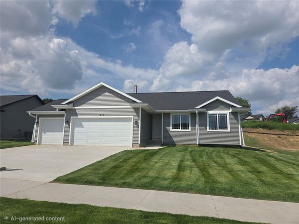 1814 Shady Grove Road SW, Cedar Rapids, IA 52404
