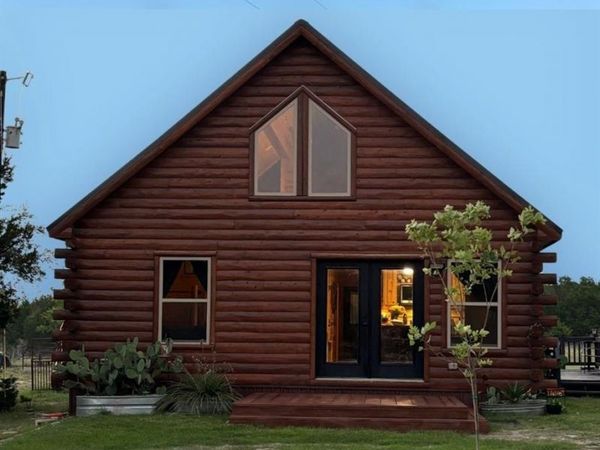125 County Road 403 , Goldthwaite, TX 76844