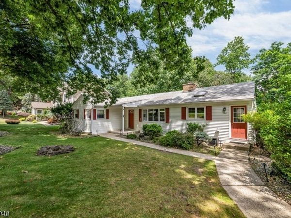 160 Degray St, North Haledon, NJ 07508
