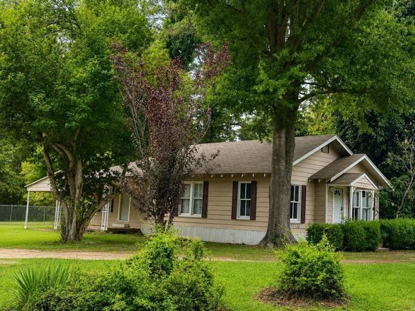 504 Roosevelt Street , Star City, AR 71667
