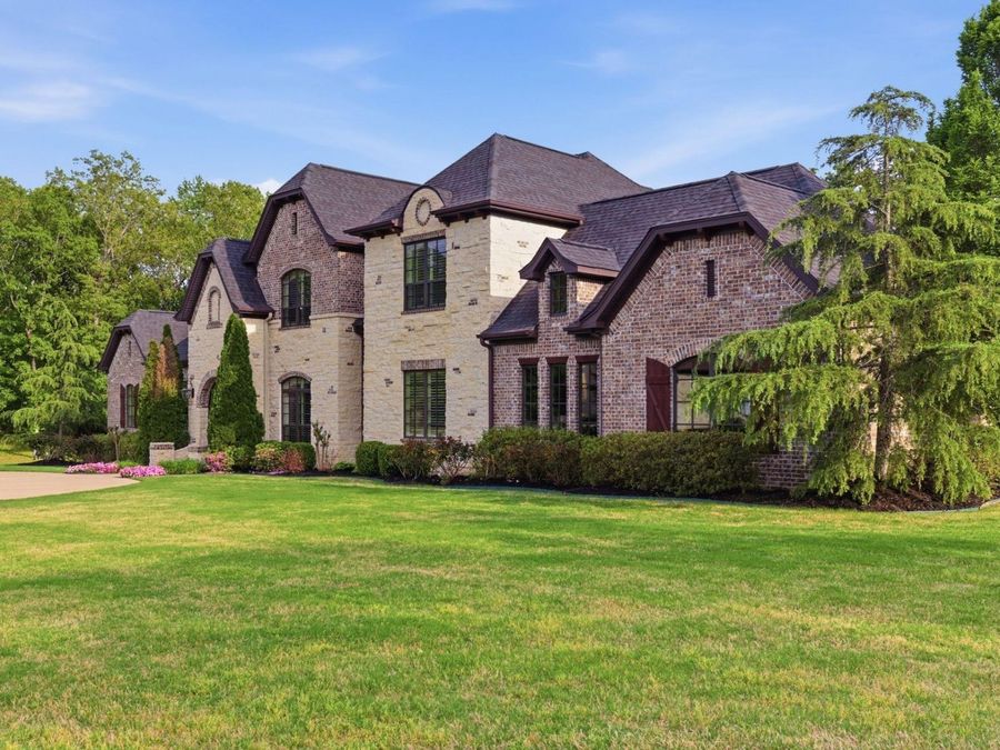 Property Image 4