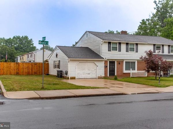 136 N AMBLER STREET , QUAKERTOWN, PA 18951