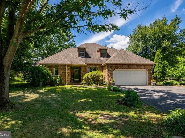 358 CHALET DRIVE, BERNVILLE, PA 19506