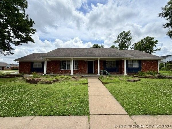 9022 E 30th Street , Tulsa, OK 74129