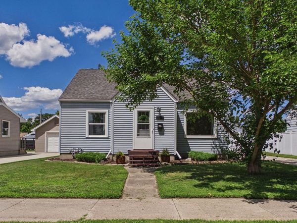 2111 1st Avenue SE, Austin, MN 55912
