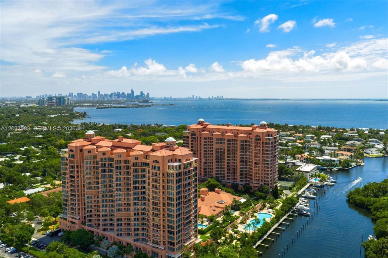 60 Edgewater Dr, Unit TS-D, Coral Gables, FL 33133 Photo
