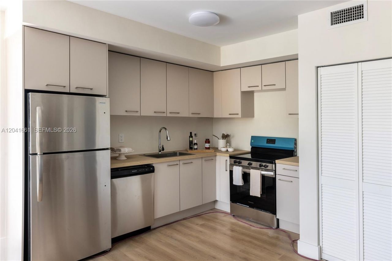 37xx NW 23 Ave, Unit 1, Miami, FL 33142 Photo