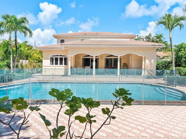 3765 Prairie Ave, Unit 3765, Miami Beach, FL 33140