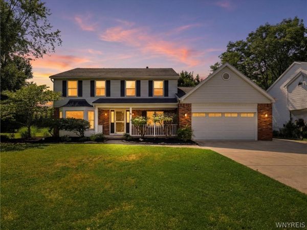 8 Sable , Amherst, NY 14051
