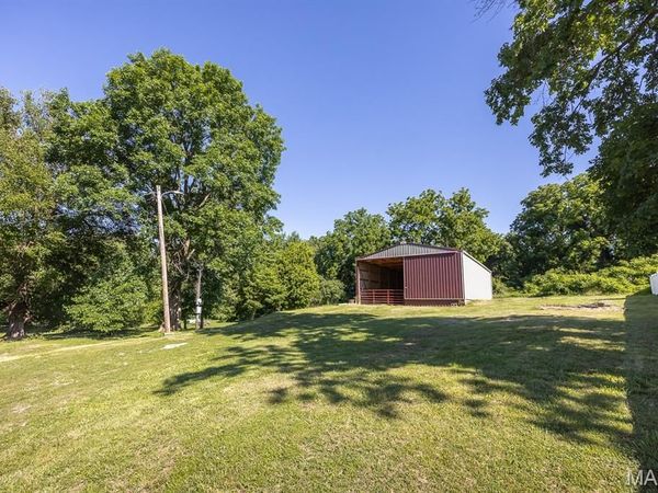 2955 Leland Drive , Belleville, IL 62226