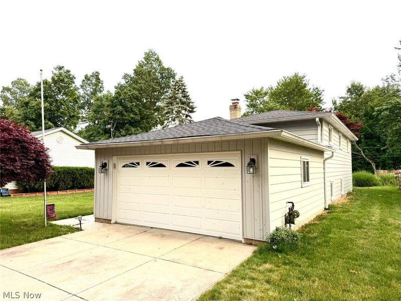 46 E Shore Boulevard, Eastlake, OH 44095 Photo 19