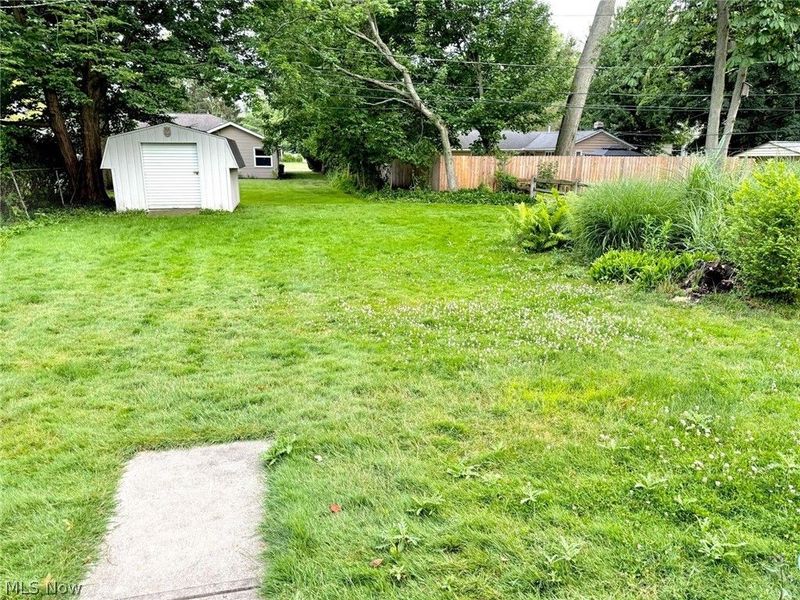 46 E Shore Boulevard, Eastlake, OH 44095 Photo 21