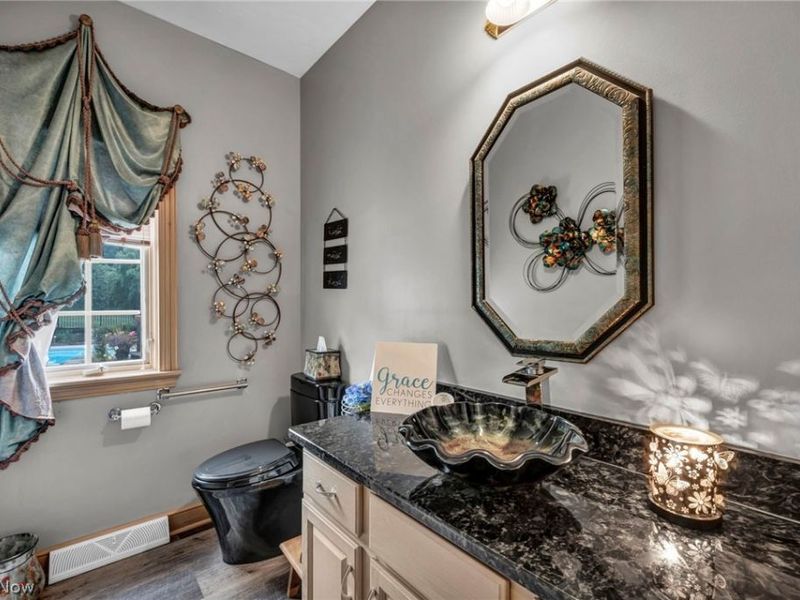 170 Oak Tree Drive, Canfield, OH 44406 Photo 16