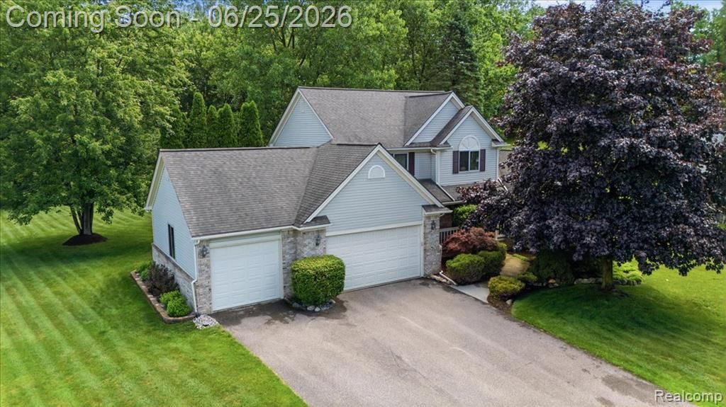 5762 Garnet Circle, Independence Township, MI 48348 Main Photo
