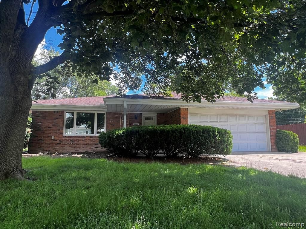 3582 Paddington Drive, Troy, MI 48084 Main Photo