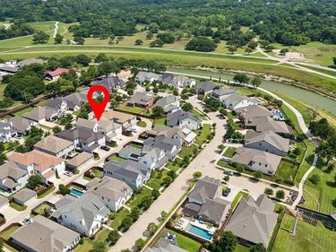 520 Sheer Bliss Lane, Fort Worth, TX 76114