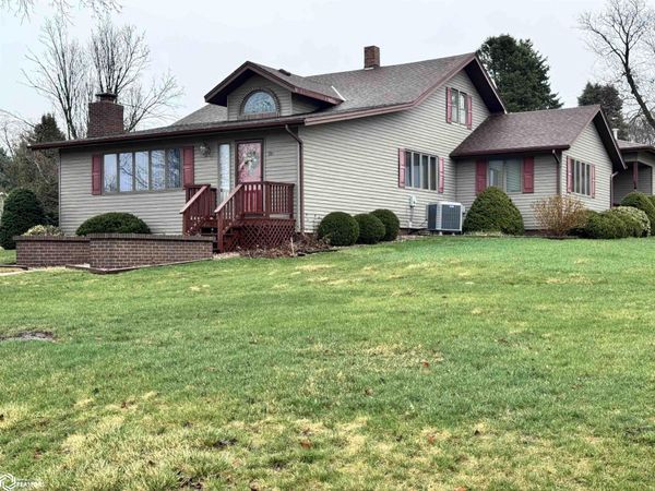 700 S 7Th Street, Mapleton, IA 51034