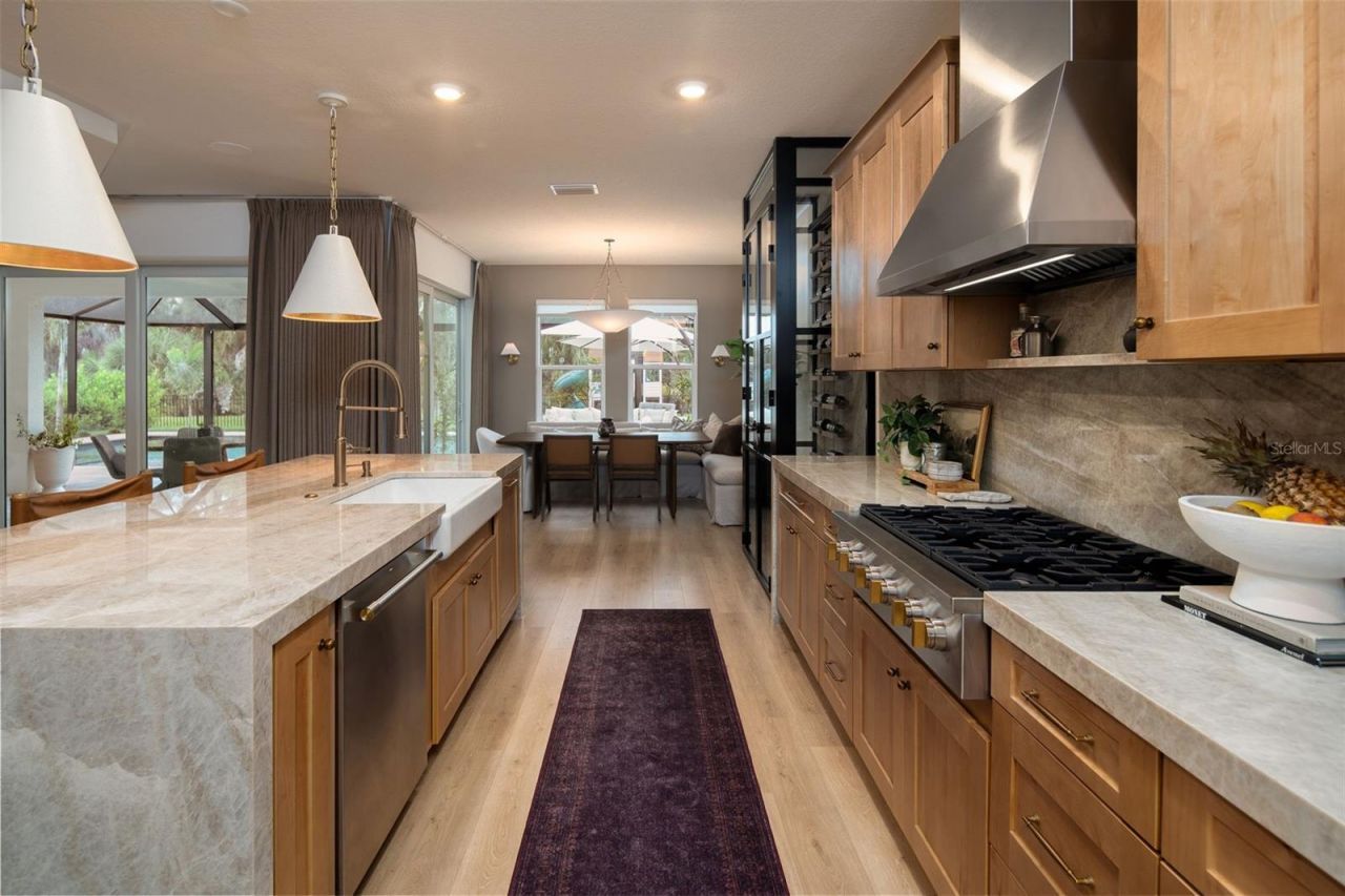 9161 Radiant Circle, Sarasota, FL 34241 Photo