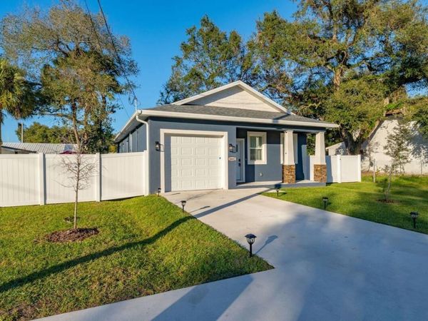 3402 E 10TH AVENUE , TAMPA, FL 33605