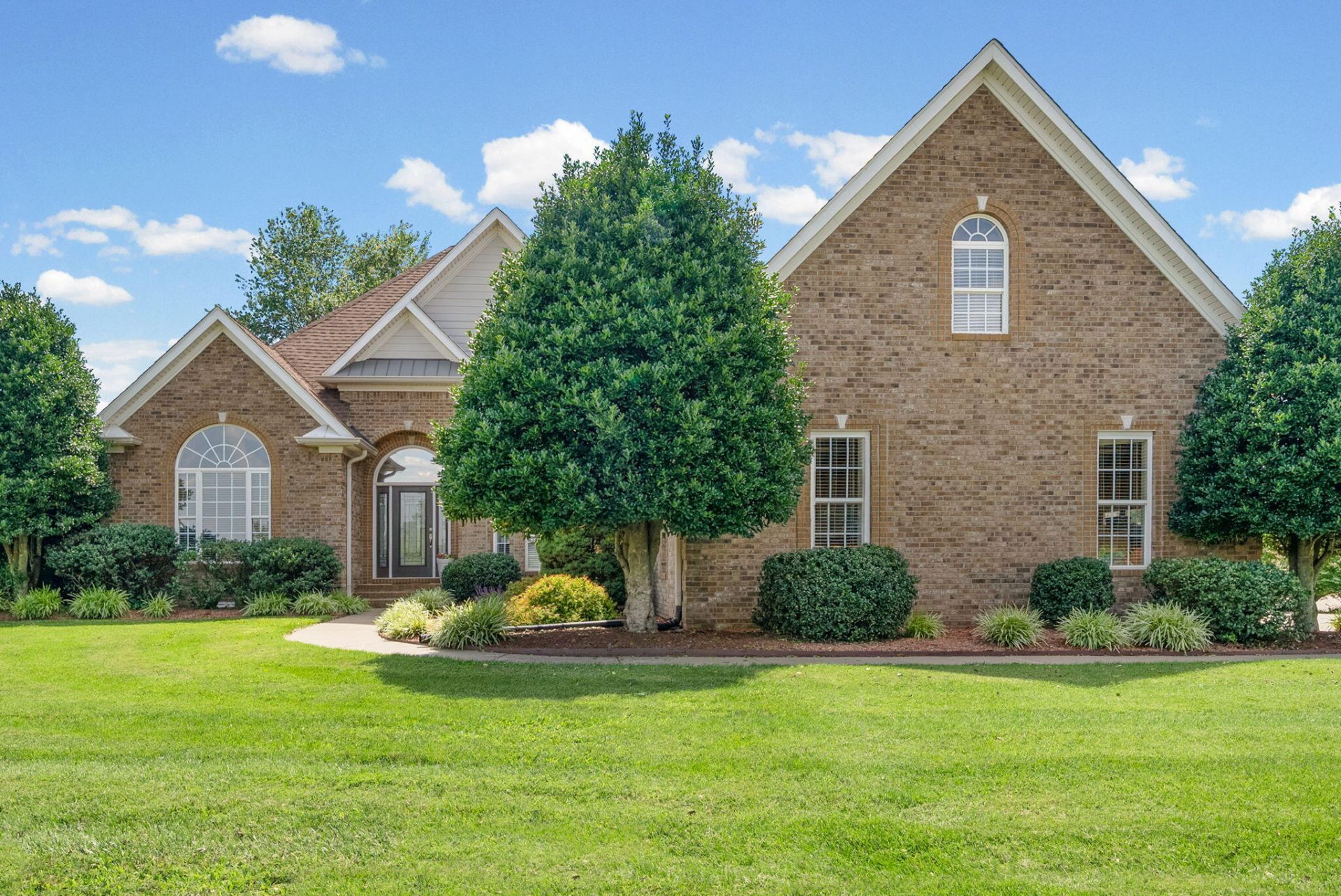 235 Wellington Way, Hopkinsville, KY 42240 Main Photo