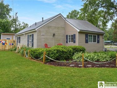 3956 S Harold , Bemus Point, NY 14712