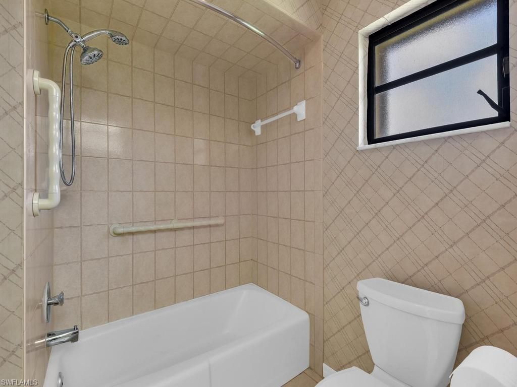 700 Astarias Cir, Fort Myers, FL 33919 Photo