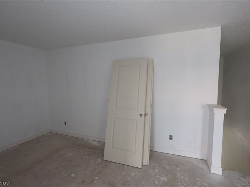 5091 Shepherds Glen, Willoughby, OH 44094 Photo 5