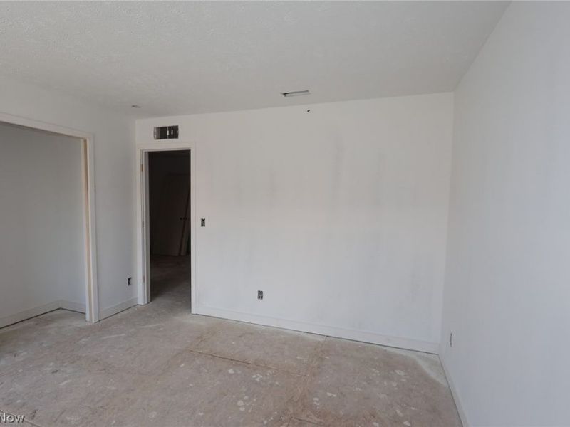 5091 Shepherds Glen, Willoughby, OH 44094 Photo 9