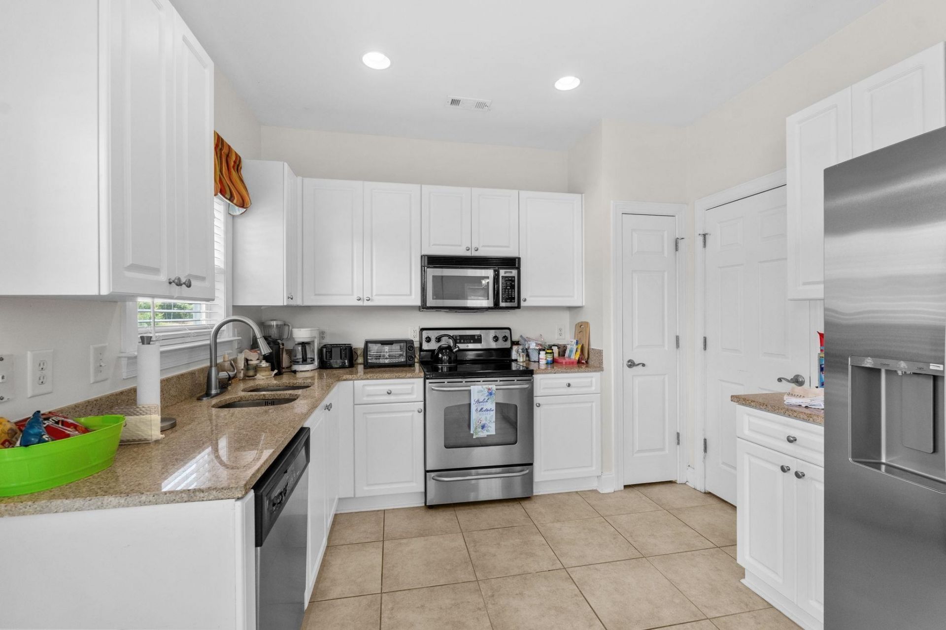 4486 Girvan Dr.  Photo 16