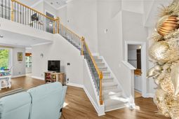 4486 Girvan Dr.  photo 4