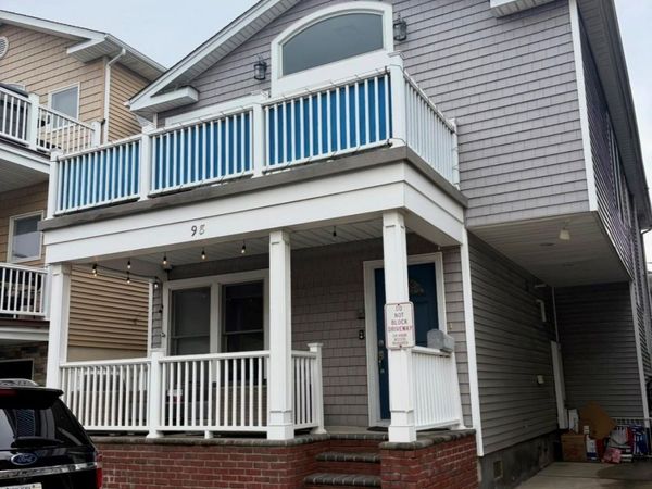 98 Maryland Avenue , Long Beach, NY 11561