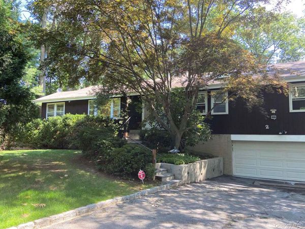 2 Livingston Road , Scarsdale, NY 10583