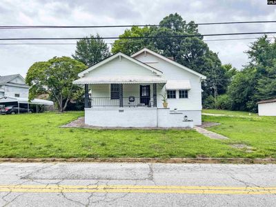 411 Gary Street , Whitmire, SC 29178