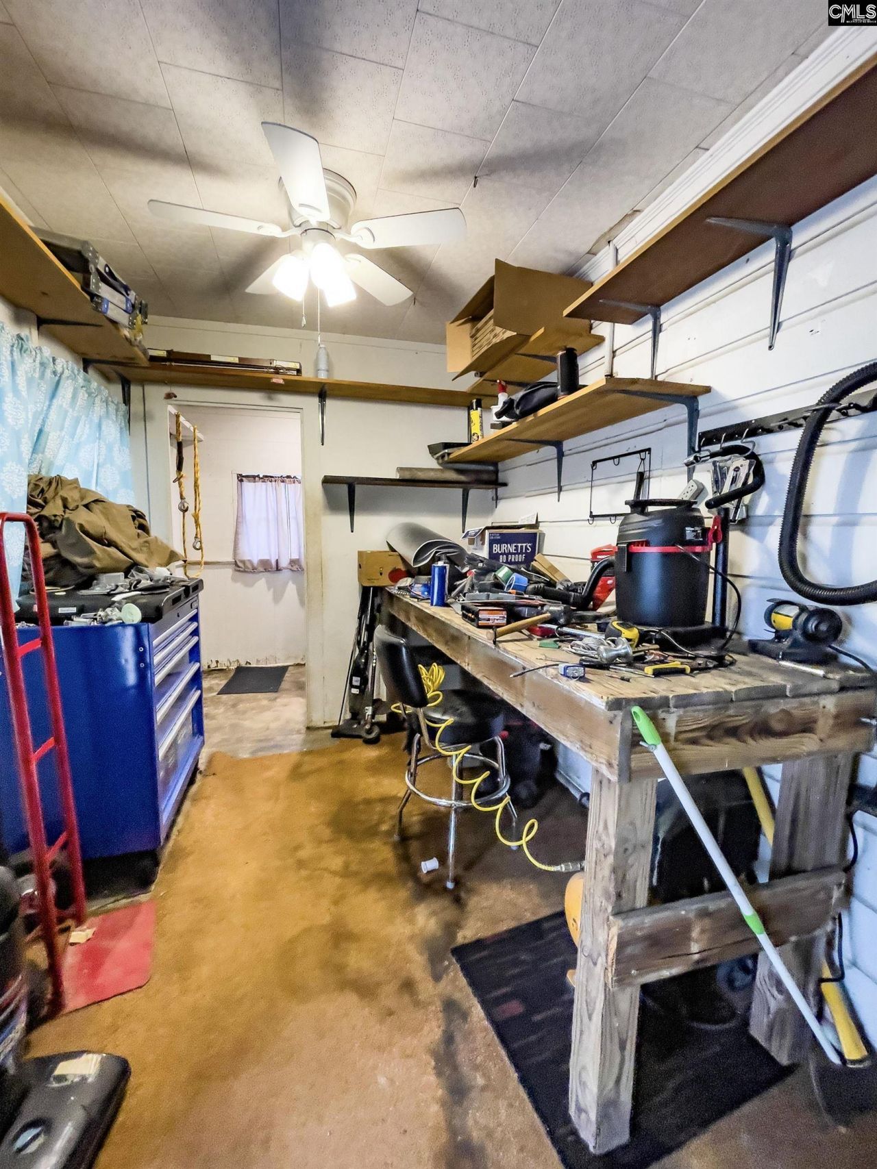 411 Gary Street  Photo 24