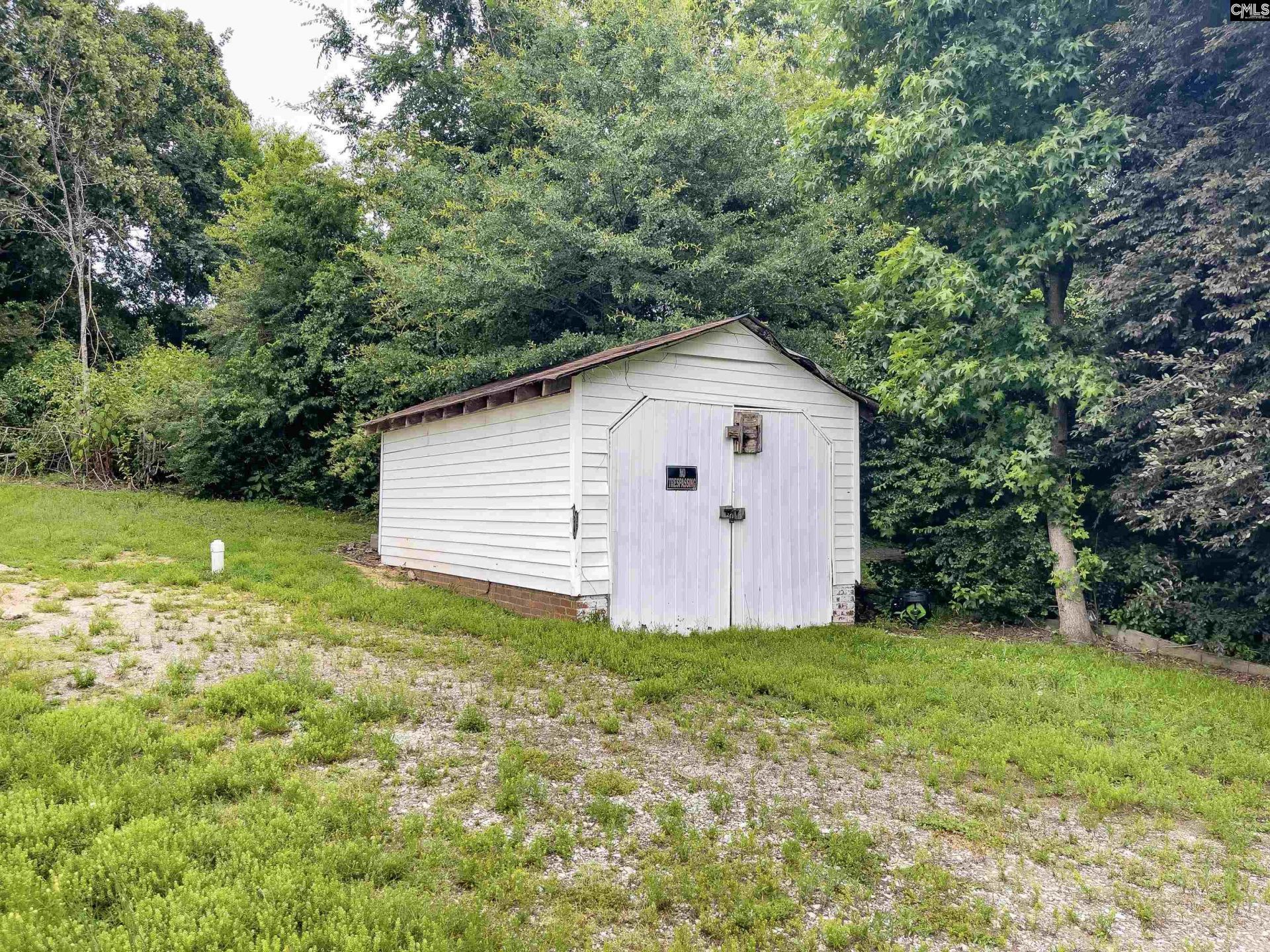 411 Gary Street  Photo 25