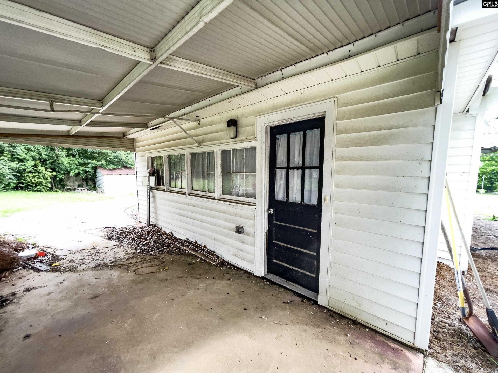 411 Gary Street  Photo 4
