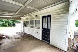 411 Gary Street  photo 4