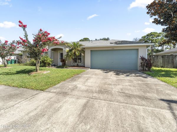 1324 Mandys Court , Melbourne, FL 32934