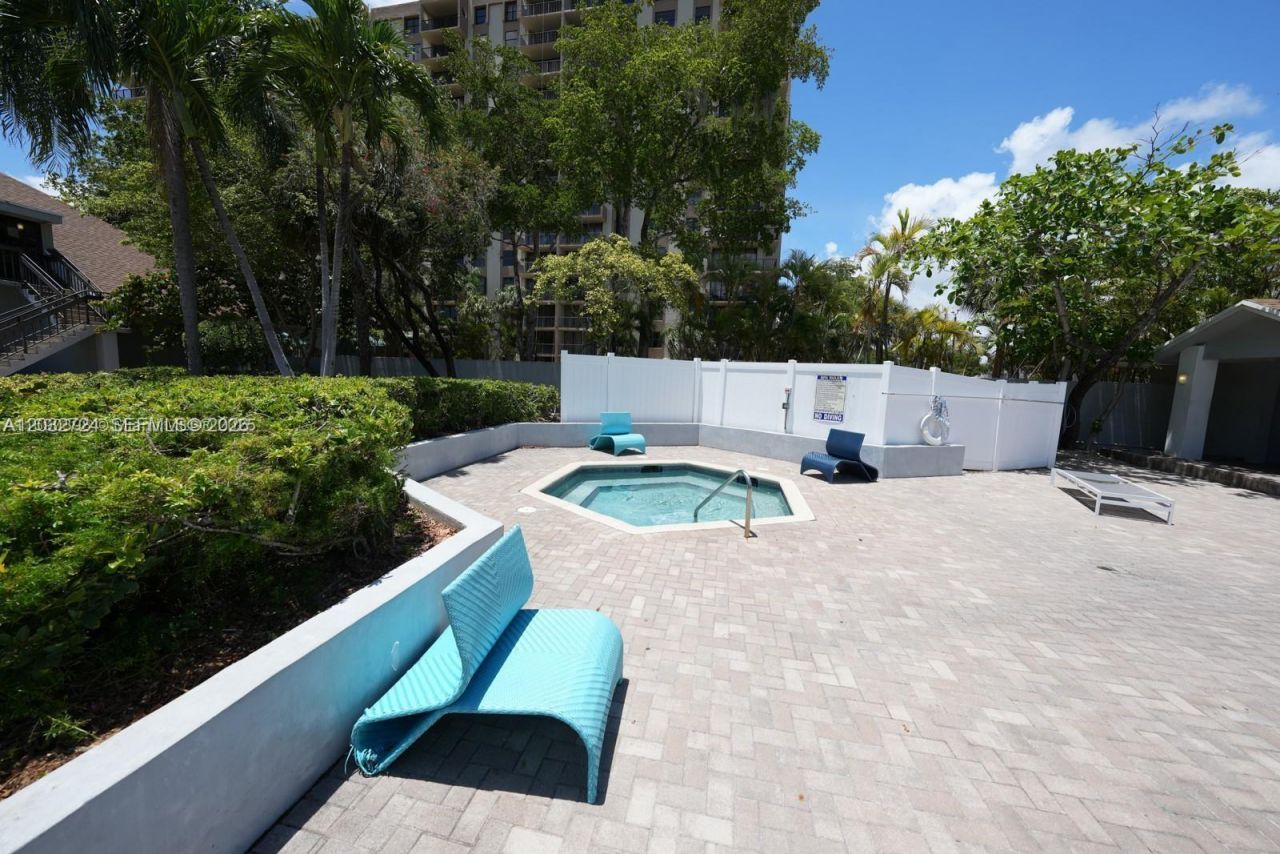1470 NE 123rd St, Unit A104, North Miami, FL 33161 Photo