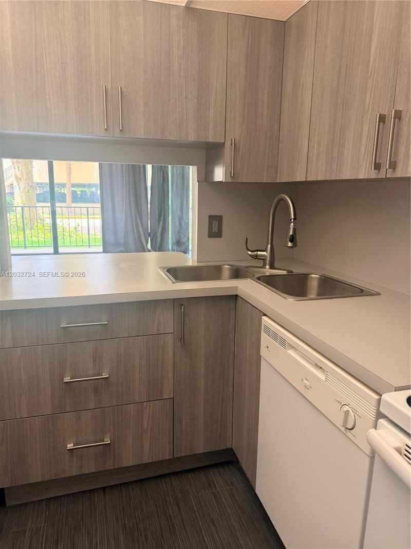 1470 NE 123rd St, Unit A104, North Miami, FL 33161 Photo