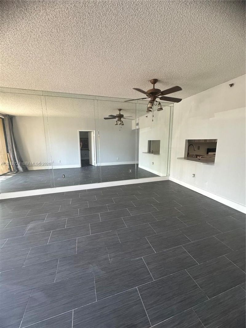 1470 NE 123rd St, Unit A104, North Miami, FL 33161 Photo