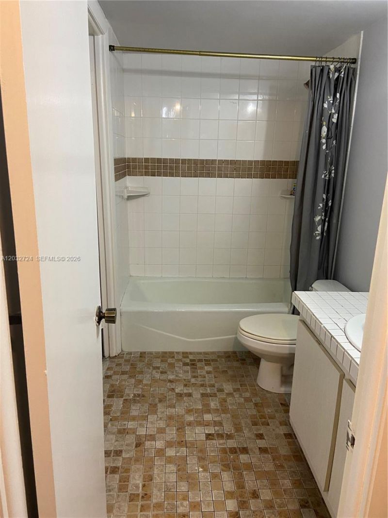 1470 NE 123rd St, Unit A104, North Miami, FL 33161 Photo