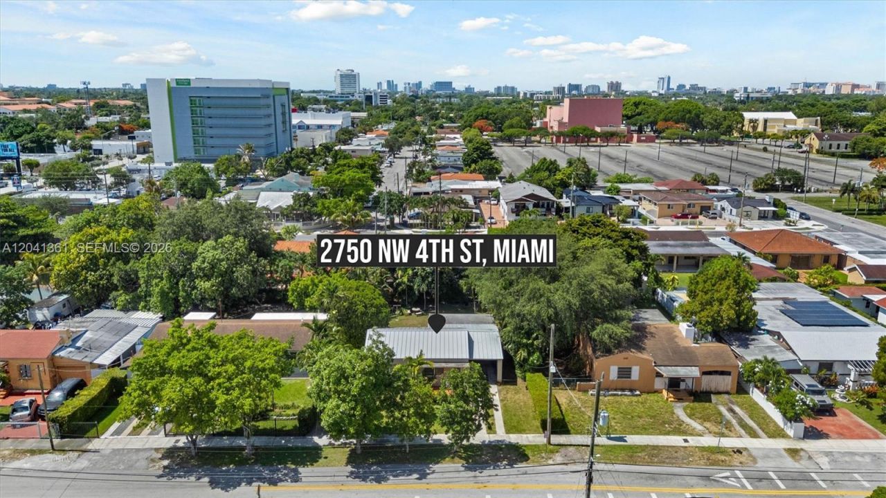 2750 NW 4th St, Miami, FL 33125 Photo