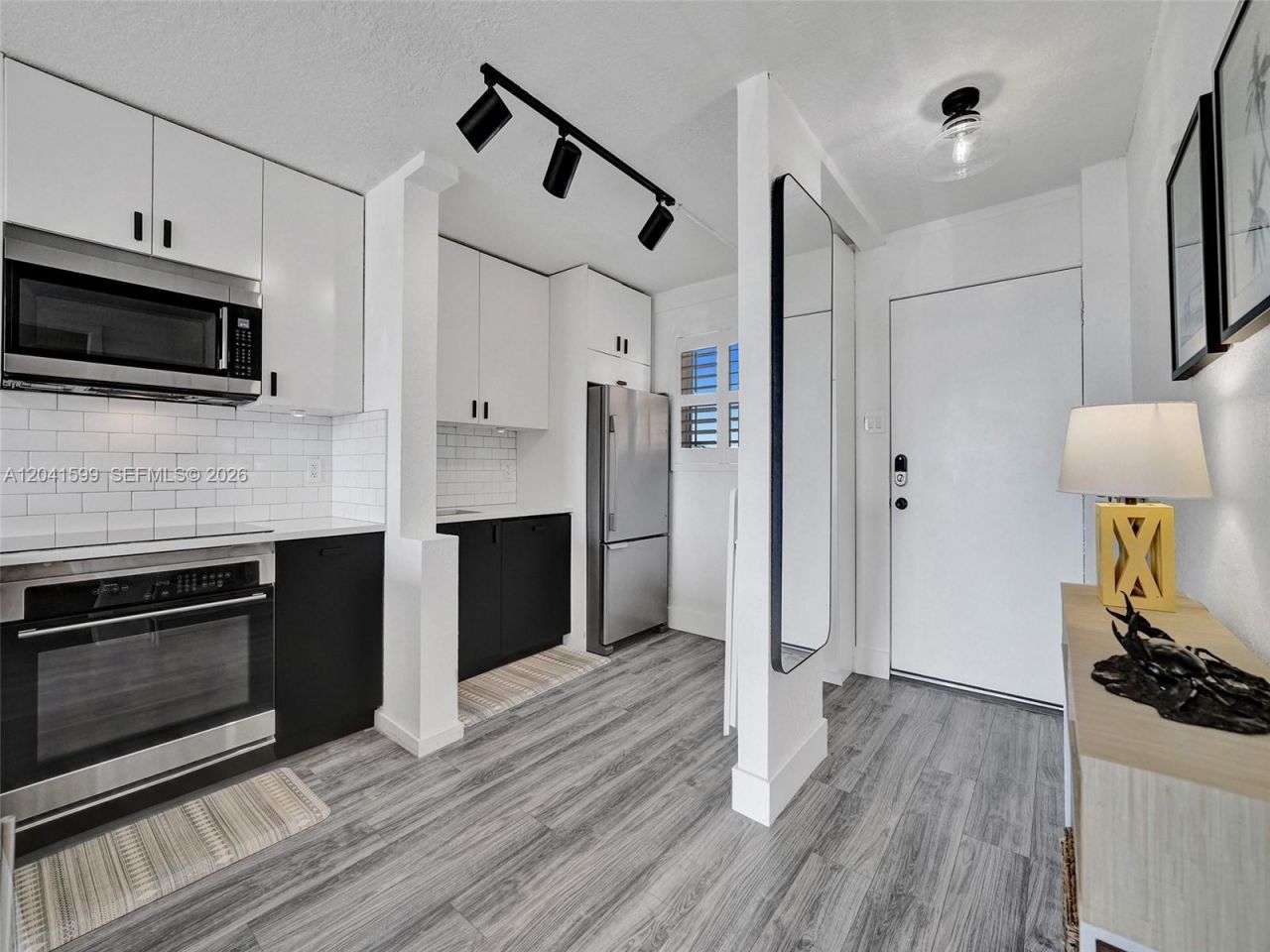 1777 SE 15th St, Unit 407, Fort Lauderdale, FL 33316 Photo