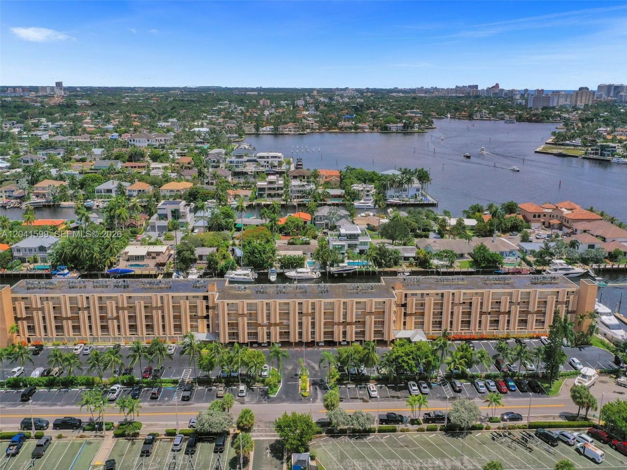 1777 SE 15th St, Unit 407, Fort Lauderdale, FL 33316 Photo