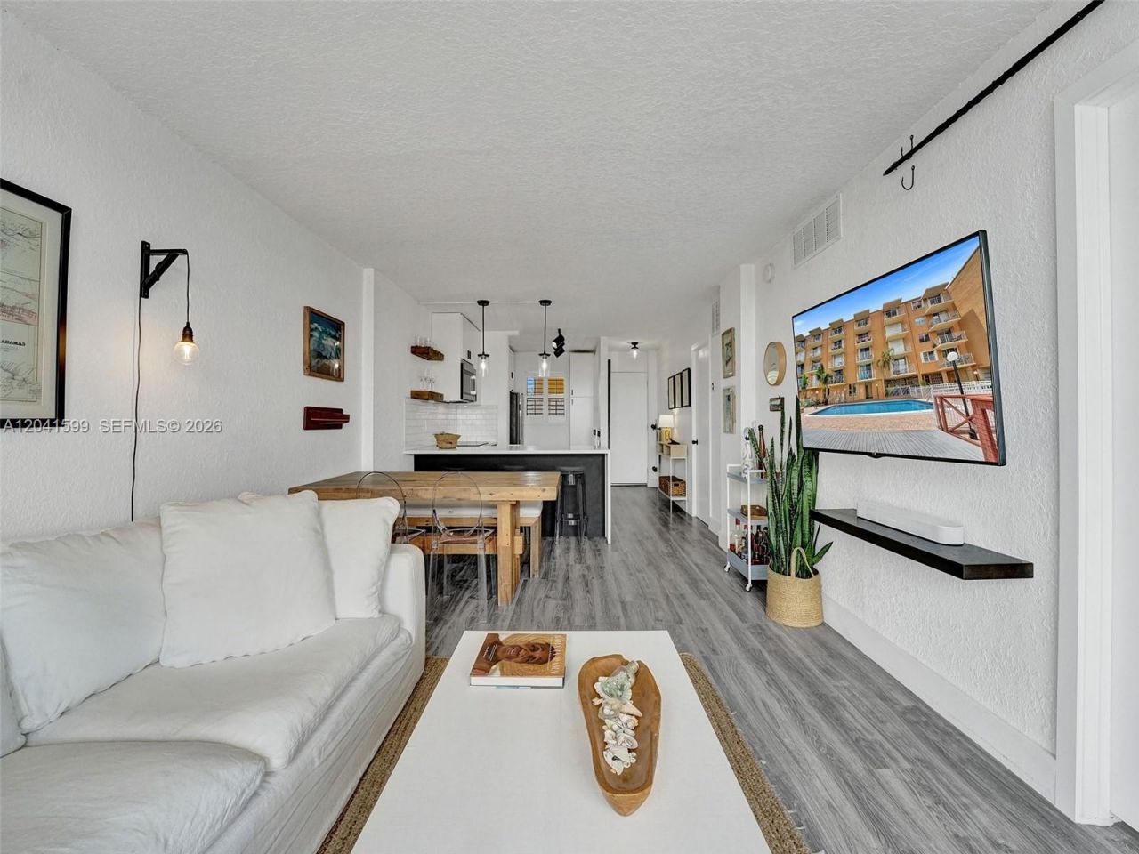 1777 SE 15th St, Unit 407, Fort Lauderdale, FL 33316 Photo