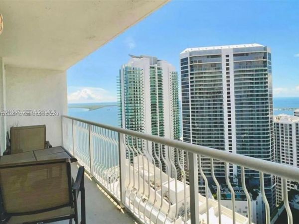 1200 Brickell Bay Dr , Unit 4121, Miami, FL 33131