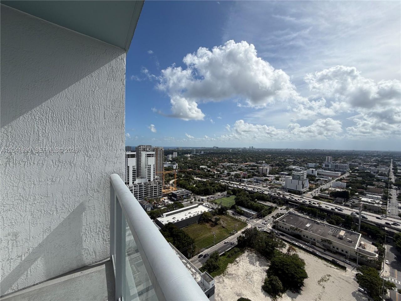185 SW 7th St , Unit 3200, Miami, FL 33130 Photo