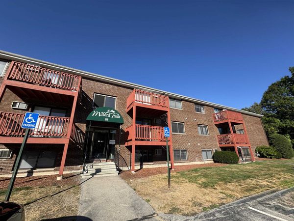 95 Powers Street, Unit 17, Milford, NH 03055
