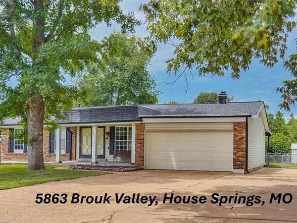 5863 Brouk Valley Drive , House Springs, MO 63051